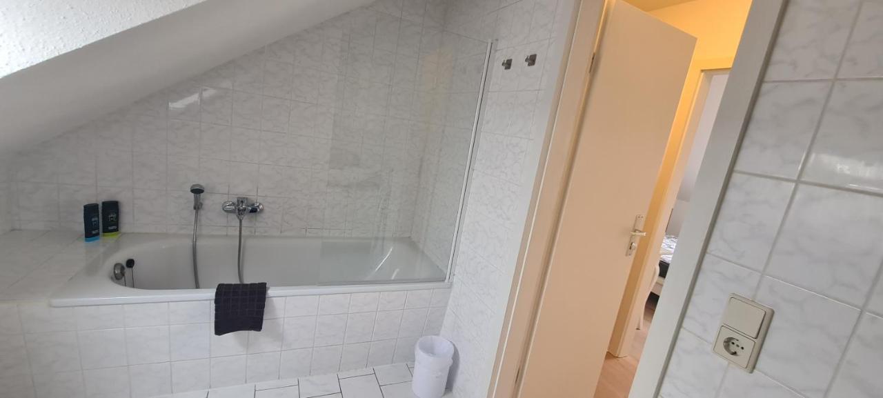 Ganze 2 Raum Ferienwohnung Rechts Baderitz Buitenkant foto